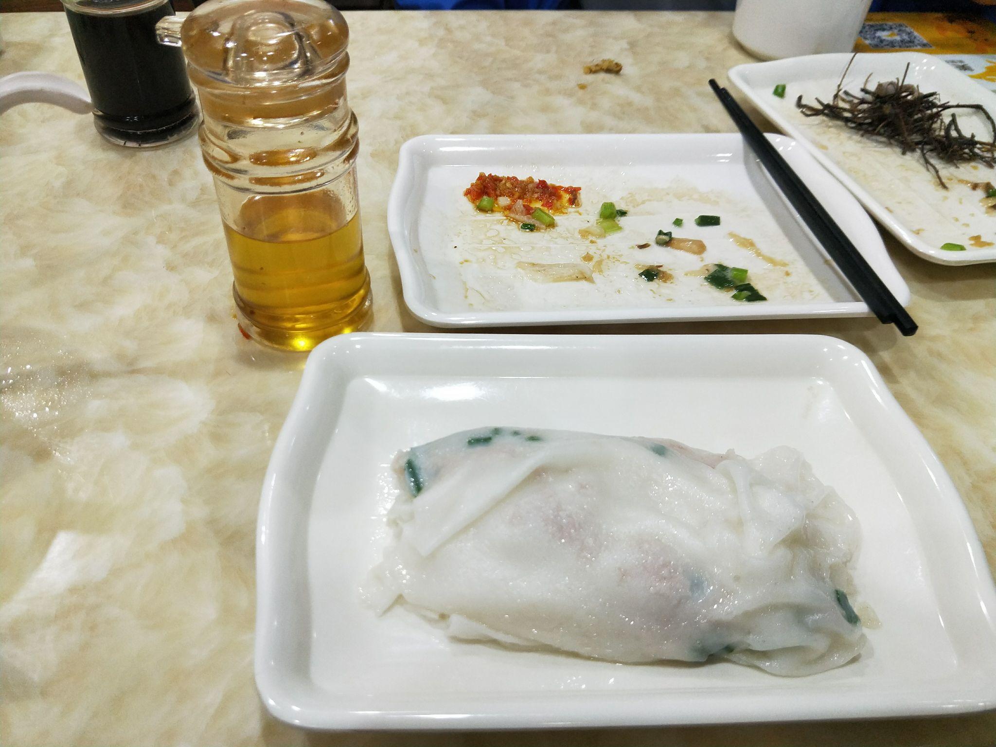 新丰美食新丰烧鹅皇云髻山肠粉松景温泉酒店早餐