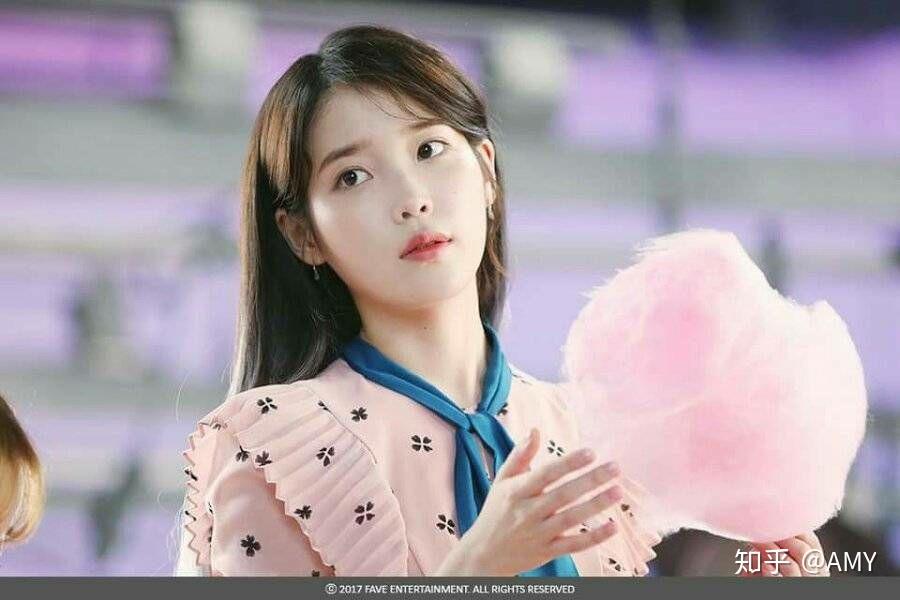 iu从韩国女团盛世中脱颖而出的原因是什么? - 知乎