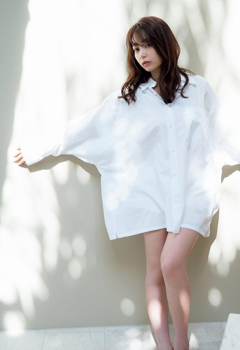 好了就介绍到这里吧,不知道大家喜欢宇垣美里这样的女生吗.