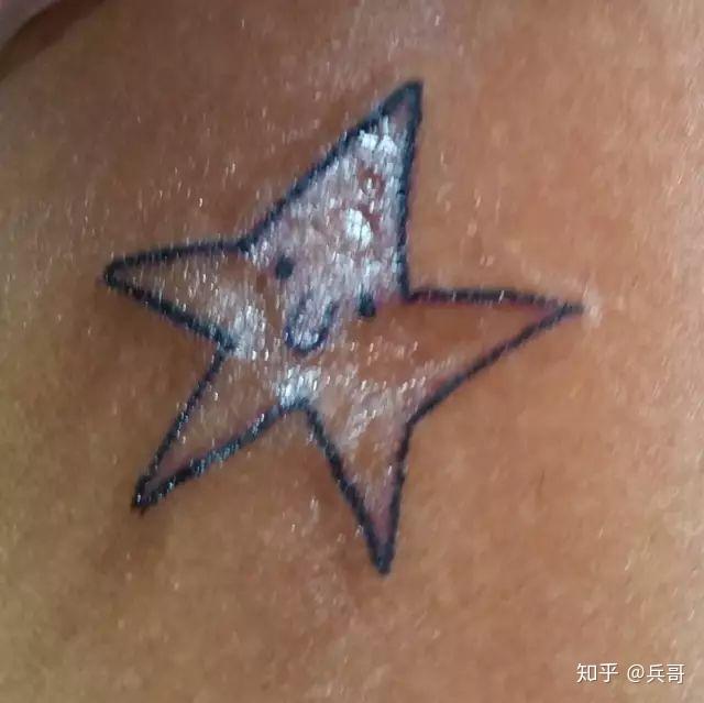 这种垃圾纹身竟然还真的有不少人求同款