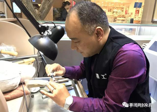 老徐会客厅叶峰春一心一意做珠宝一生一世守技艺