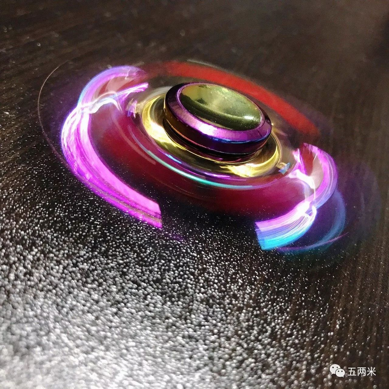 指尖陀螺有什么花式玩法?