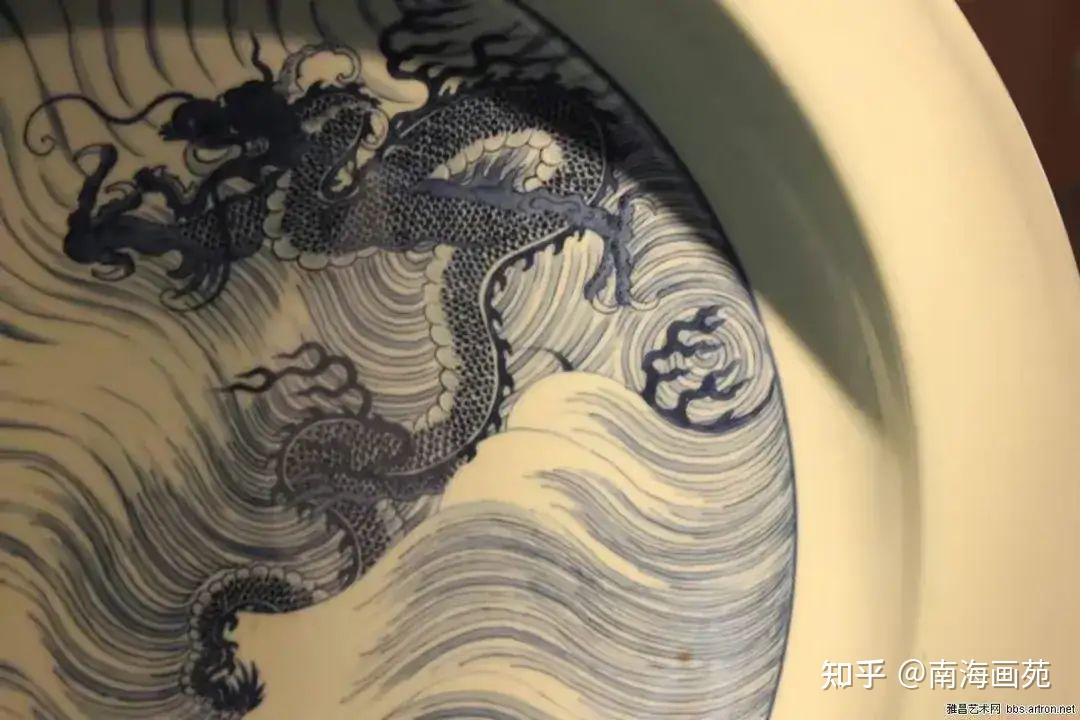 博物馆收藏的清康熙官窑龙纹瓷器精赏