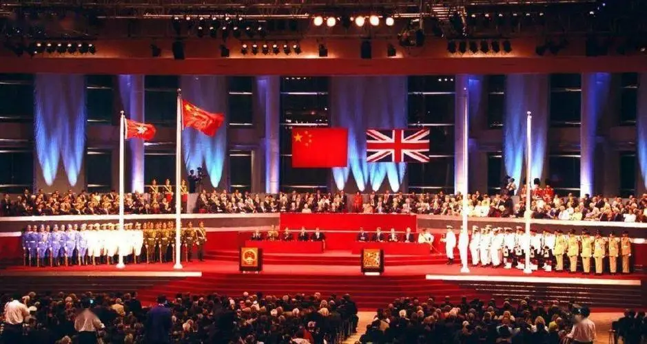 武力反抗中国收复香港,这事儿英国人不是没有想过.