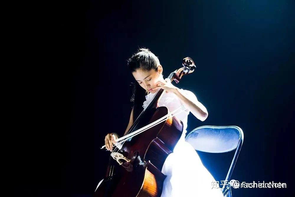 欧阳娜娜vlog音乐 v2-cabf1457ed93ed2c83dc471cb0d1326d_r.jpg