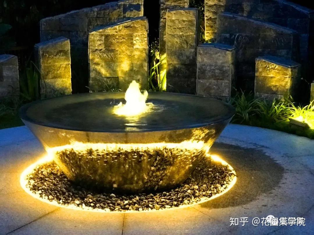 想给设计注入灵魂不妨造个水景吧