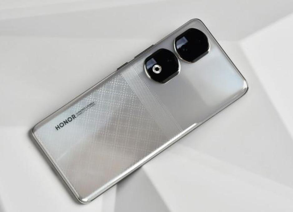 荣耀不讲武德目前这3款手机有大幅降价低价捡漏的好时机