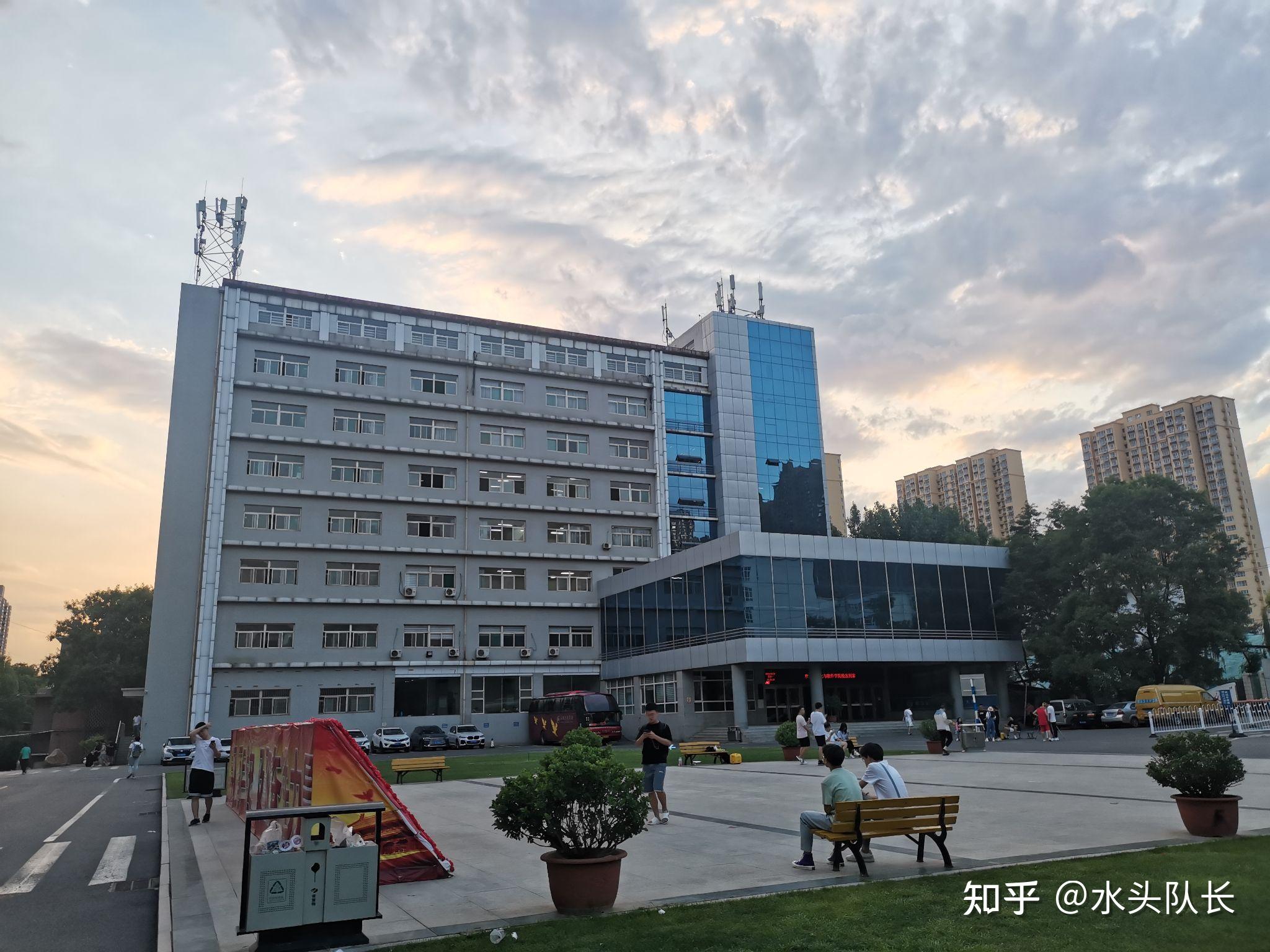 2021年山西大学大东关校区介绍及1b专业推荐