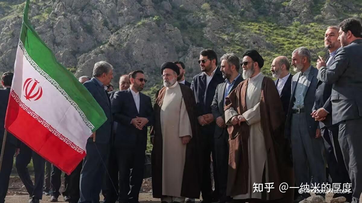 与美国秘密谈判后,伊朗总统专机突发失联,中东局势将随时大爆炸