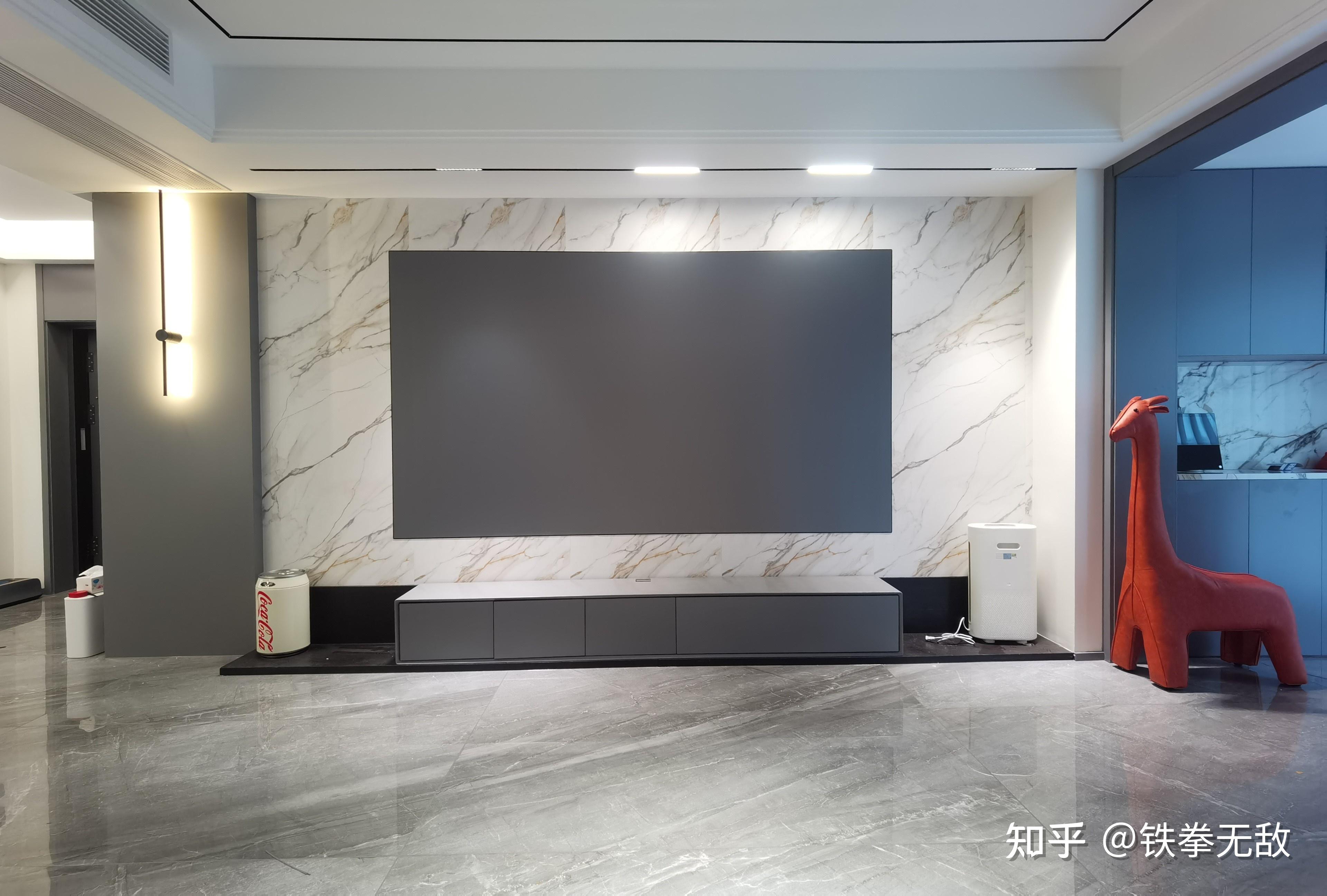 选择一块优秀的菲斯特抗光屏幕要注意些什么