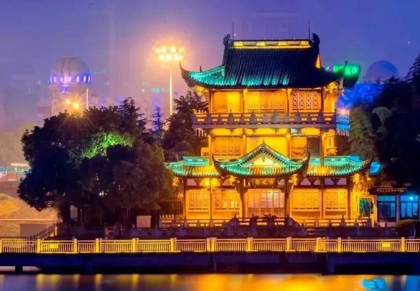 2022中国10大宜居城市最新排名出炉，第一名已经拿了7年冠军（中国宜居城市排名前100名图片）