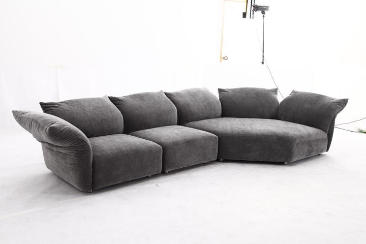 Edra的Standard Sofa花瓣沙发 - 知乎