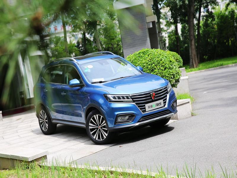 所以说到最后,简单的来算一算,帝豪ev300的顶配与低配erx5的差价还没