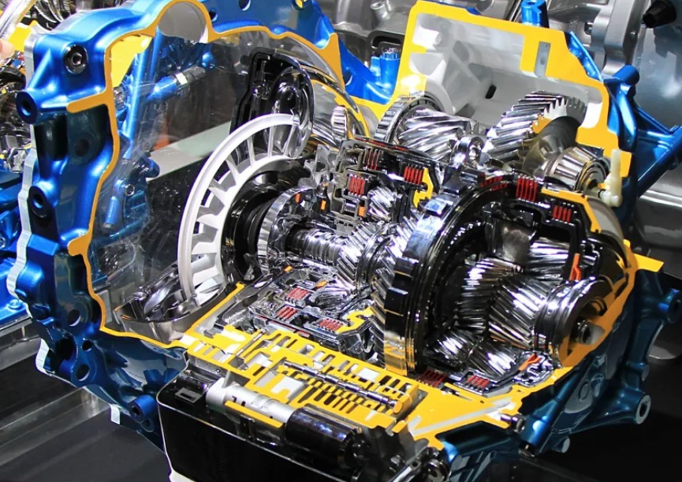 而且长安cs75 plus全系使用8at变速箱,而其同价位竞品燃油车大多使用7