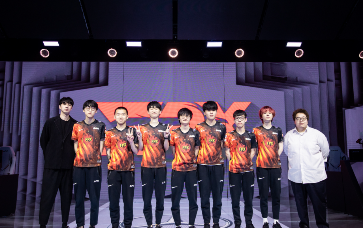 doinb力斩常规赛mvp,发挥毋庸置疑,欧宝电竞认为他有