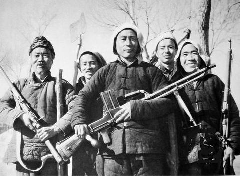 五一大扫荡过后,整个冀中根据地全部被分割,政权全部转入地下,我主力