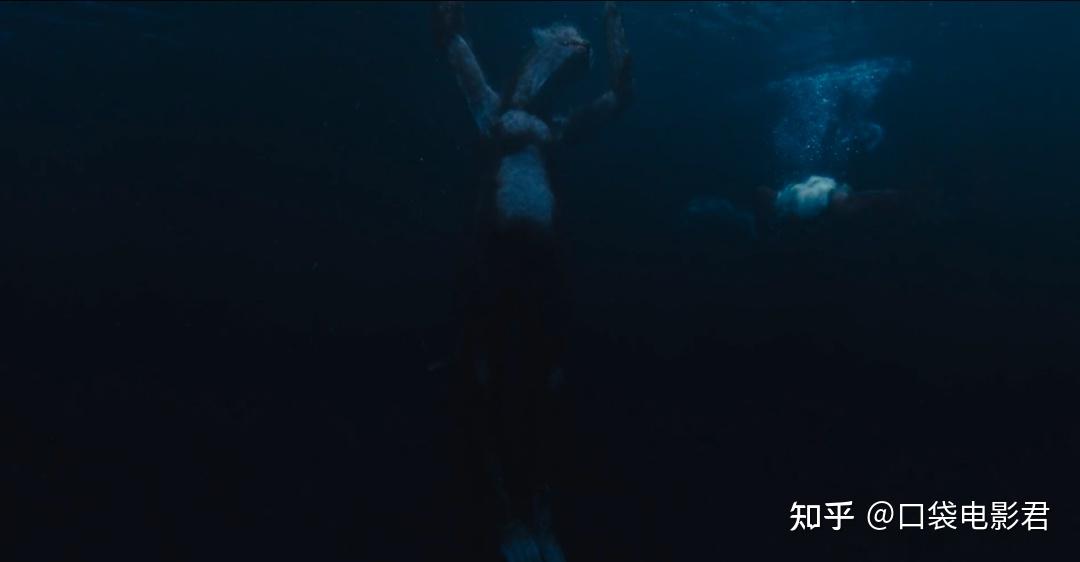 DC翻身了！《新自杀小队》，无法引进中国的暴力美学神作！-dc新出电影