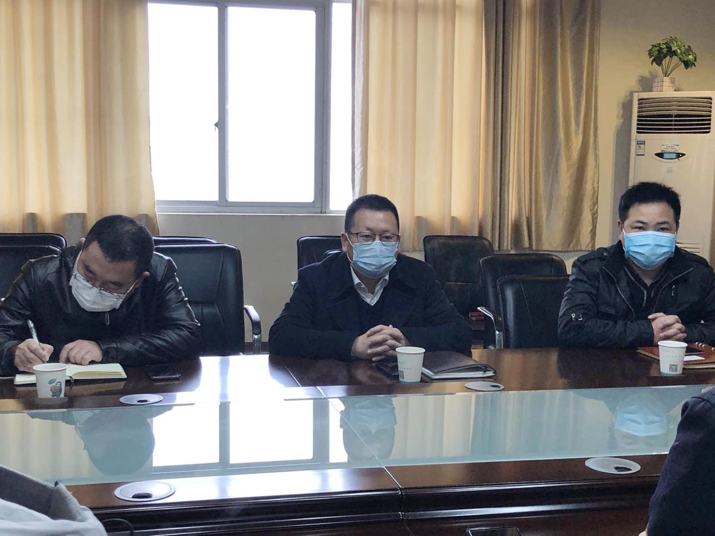 鹿城区副区长黄唯中一行走访绿森