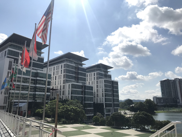 思特雅大学ucsi university