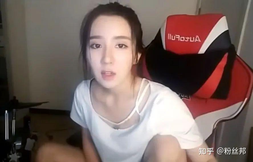 呆妹儿澄清“糟糕”人设，没和刘杀鸡一起住过，与童锦程只是合作 - 知乎