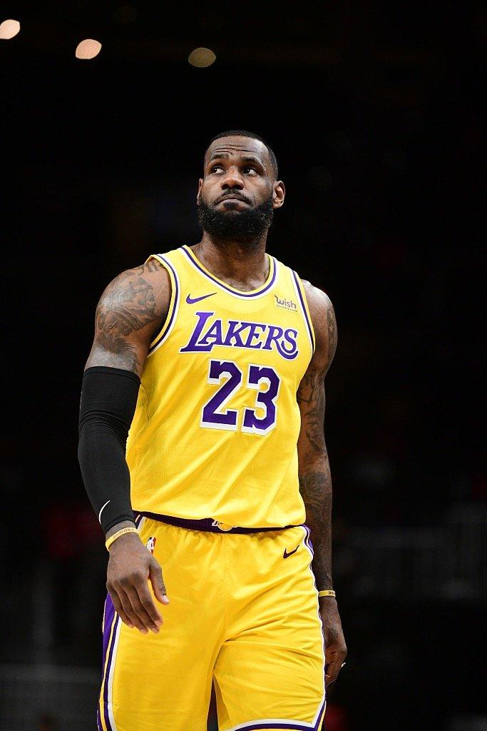 詹姆斯一个很老的史上最年轻35000分先生