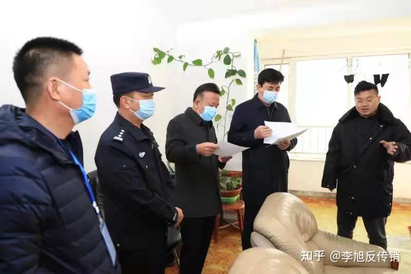 副总队长康军,银川市公安局副局长胡鹏对灵武市公安局"扫楼清街"专项
