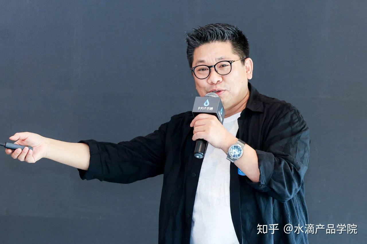 水滴年度课程盘点小罐茶创始人杜国楹他的小罐子里装的是什么