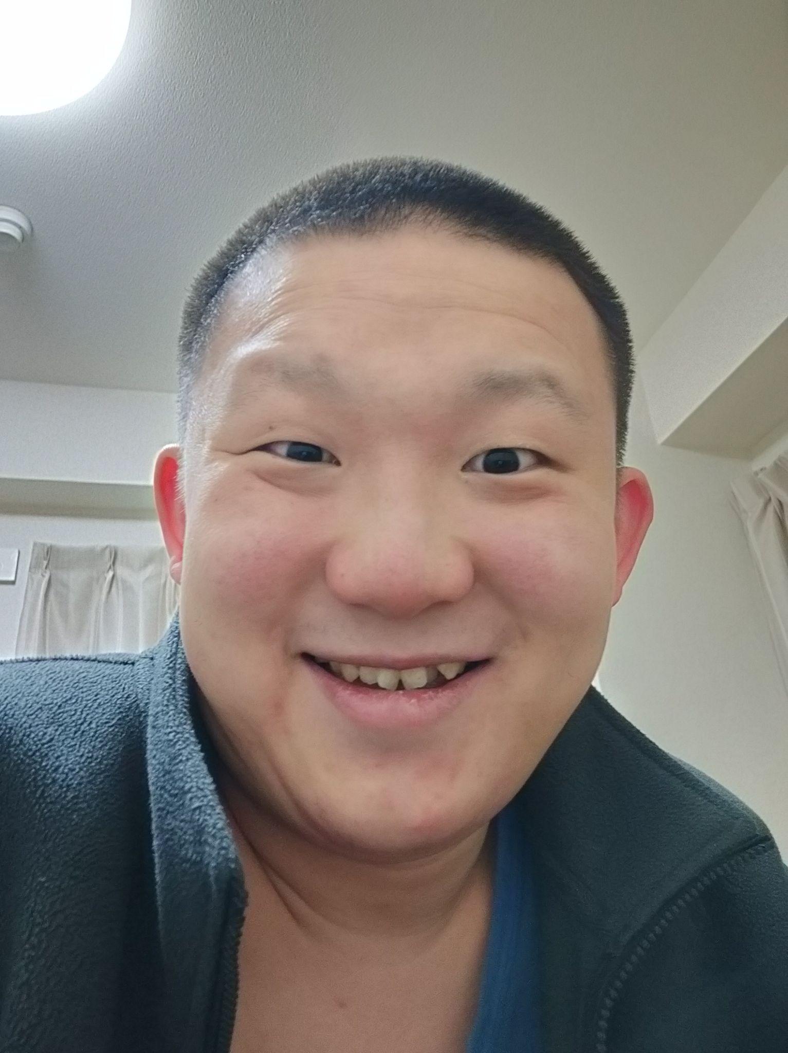 在北京,只有一个稳定的工作,想找一个有户口又有房的男生是不是很过分