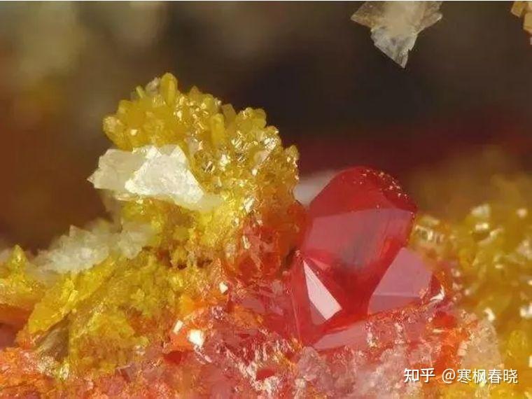 红色矿物知多少，盘点红色的宝石矿物 - 知乎