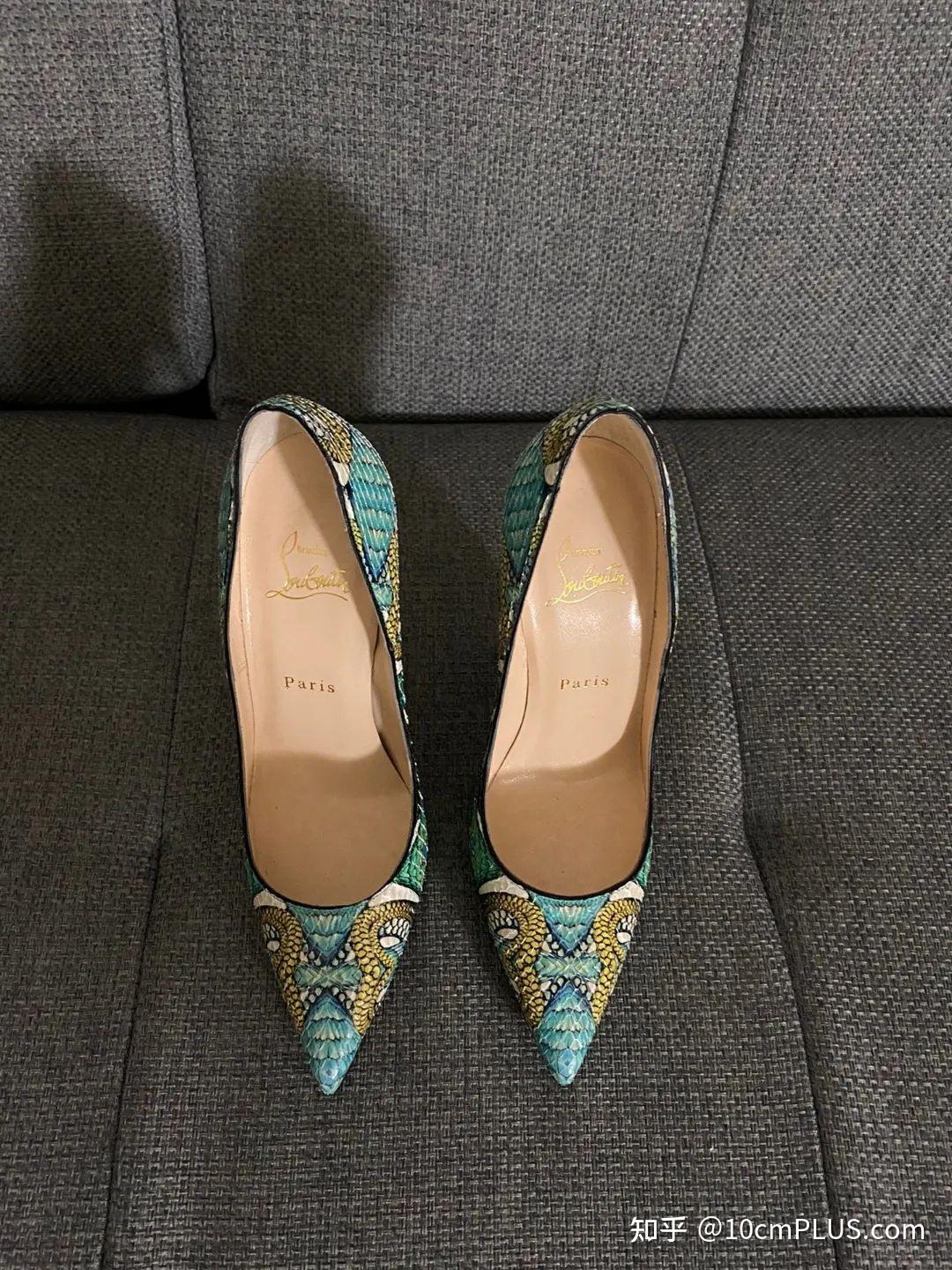 christian louboutin高跟鞋cl 红底鞋so kate 12cm 孔雀蛇纹 - 知乎