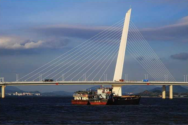 致命灰尘深圳湾大桥钢缆断裂事件