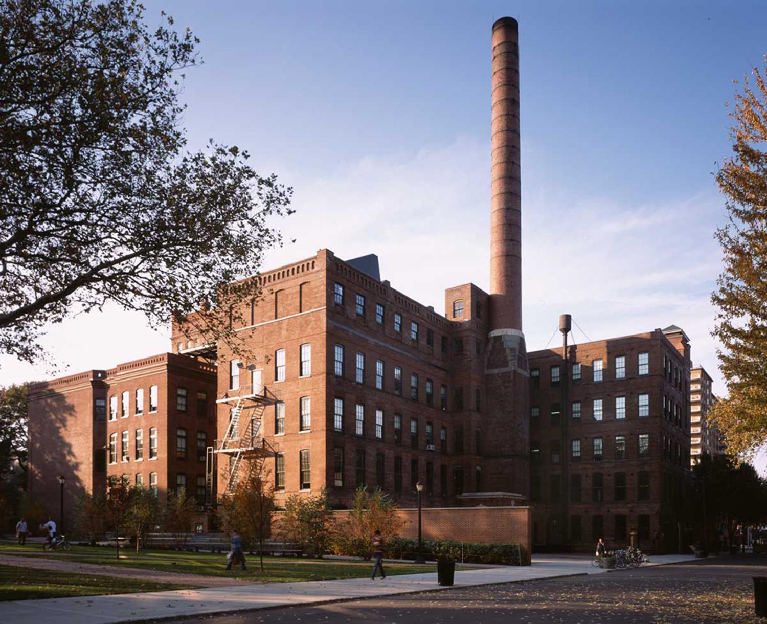 college of art and design)威斯康星大学麦迪逊分校(university of