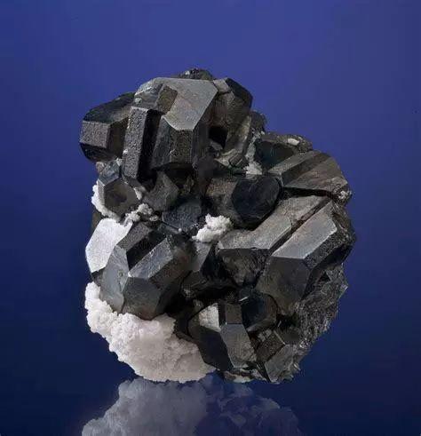 倾听矿物的声音水锰矿