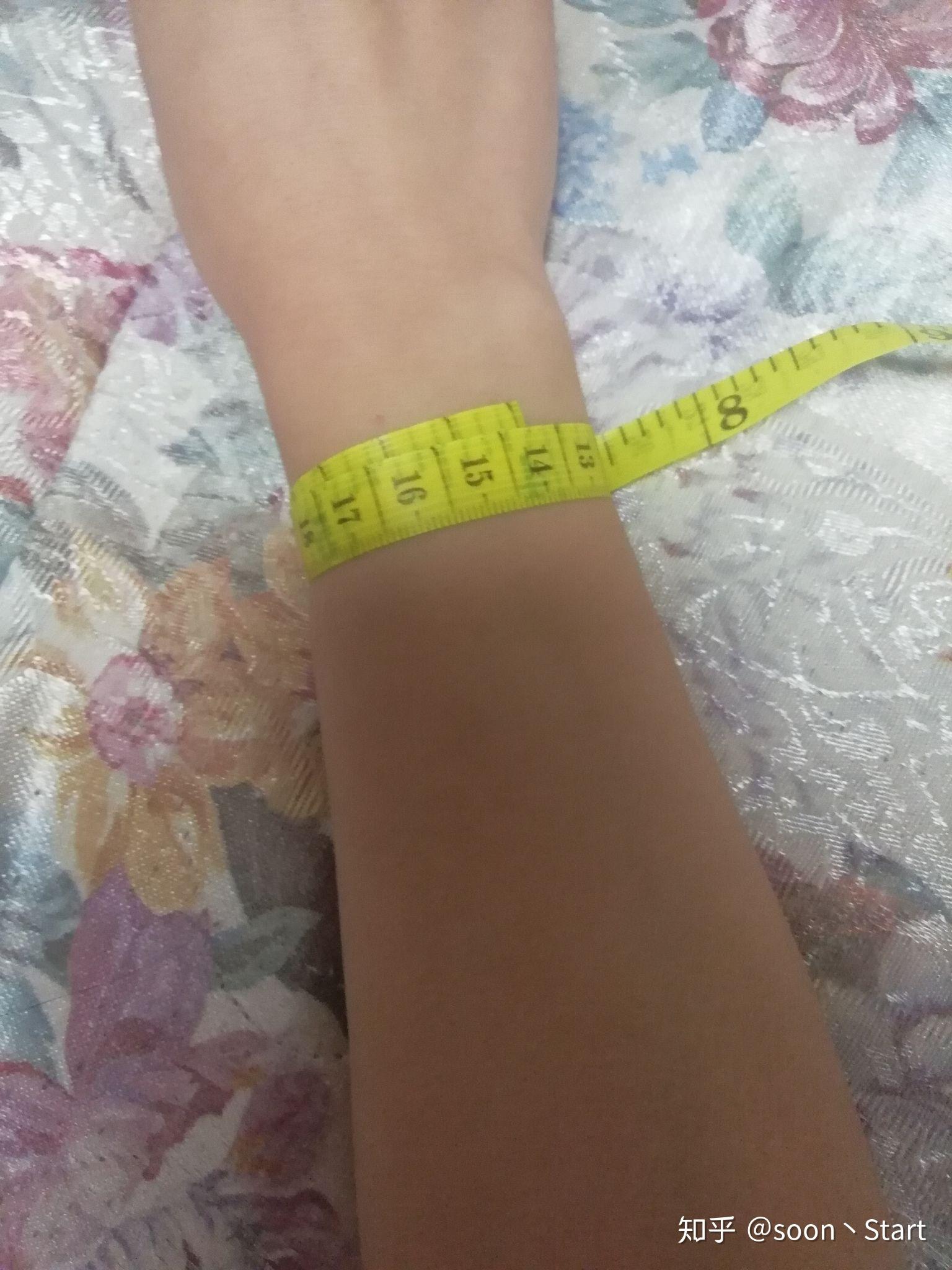 手臂太细是什么体验