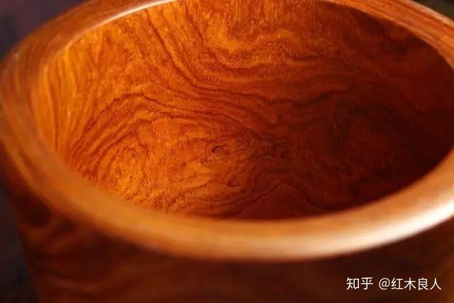 被低估的优质红木，带你了解白酸枝（奥氏黄檀） ！ - 知乎