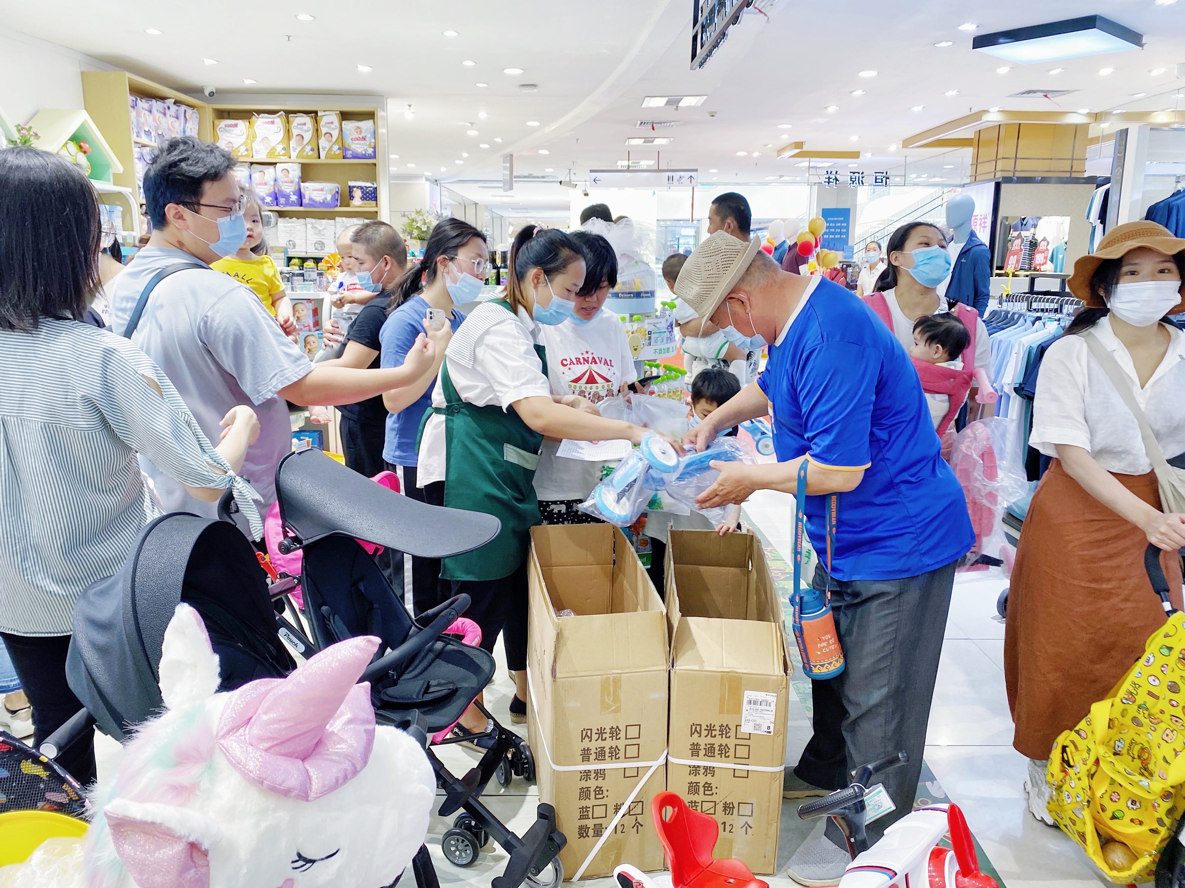 生意火爆的海外秀母婴店都是怎么做起来的