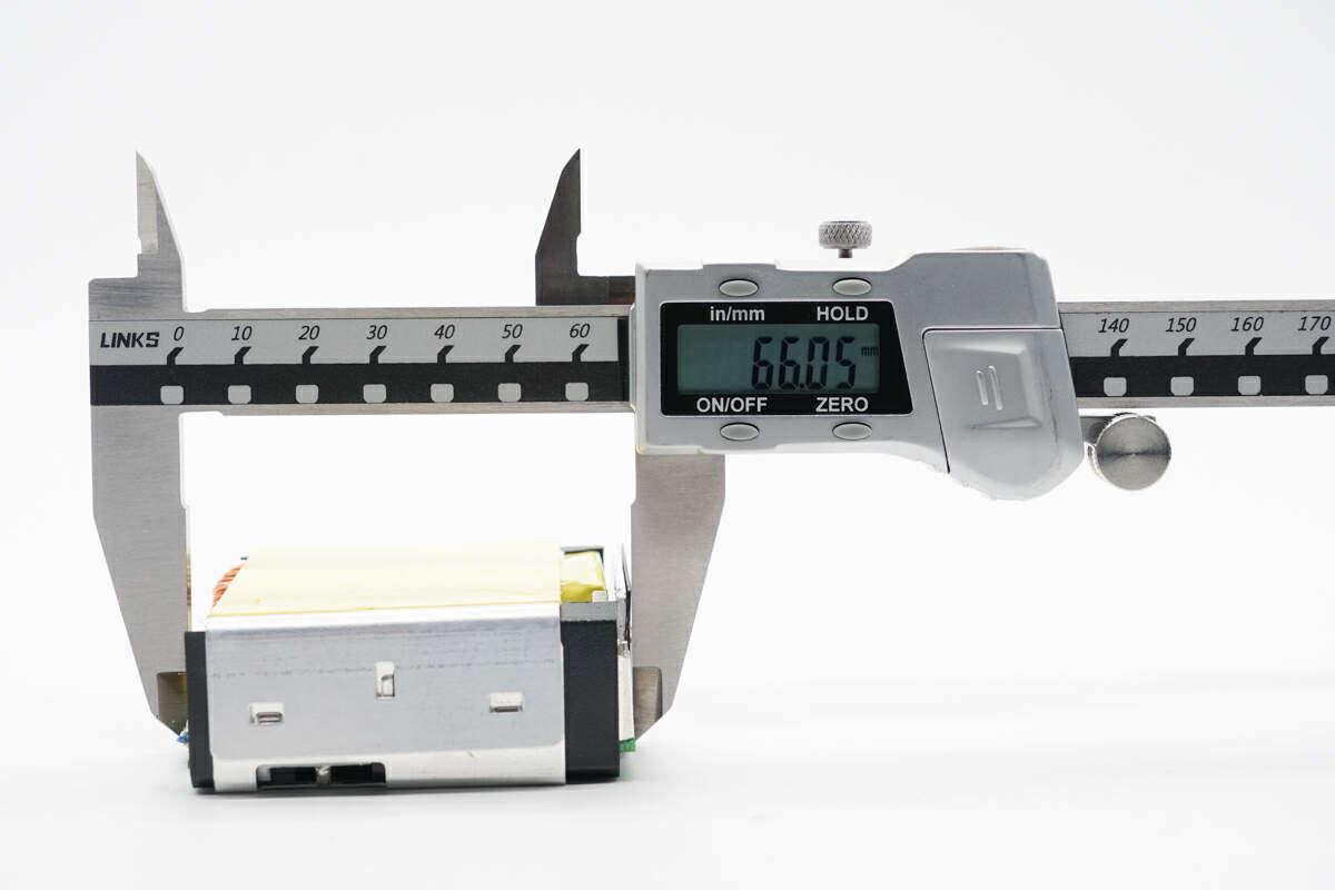 华为65w电源适配器拆解