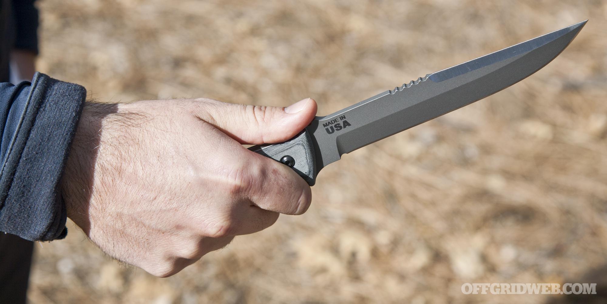 带一支差一点就完美的topshazenlegion60生存刀出去野是一种怎样的