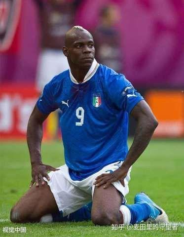 1人赞同了该文章 还记得2012年欧洲杯上思考人生的巴洛特利吗?