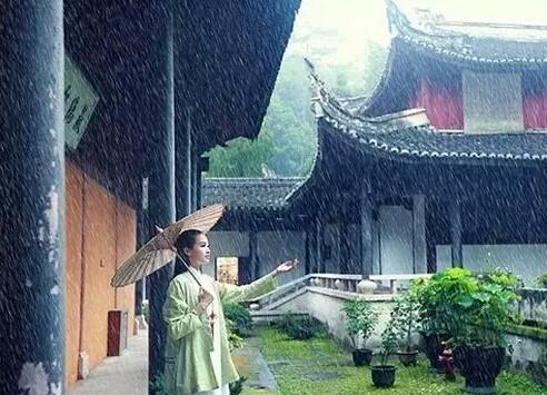 落雪听禅 落雪听禅表达什么意境 落雪听禅的含义