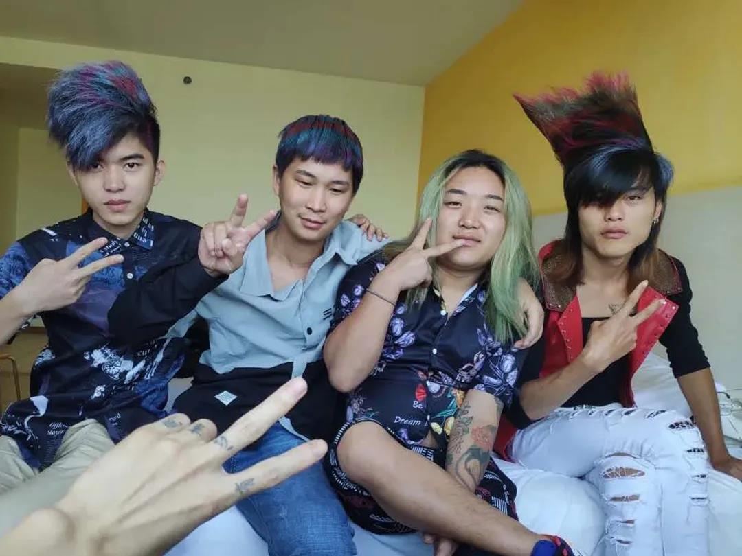 曾经流行一时的非主流和杀马特是如何渐渐淡出人们视野的