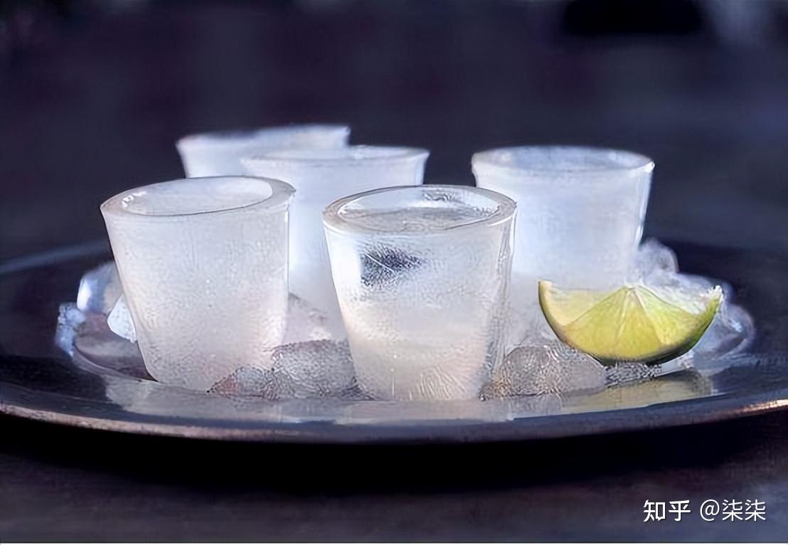 古井贡酒年份原浆1979年窖夏日炎炎你了解过冰白酒吗