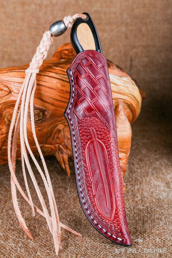 收刀入鞘展现精美绝伦的手工艺术