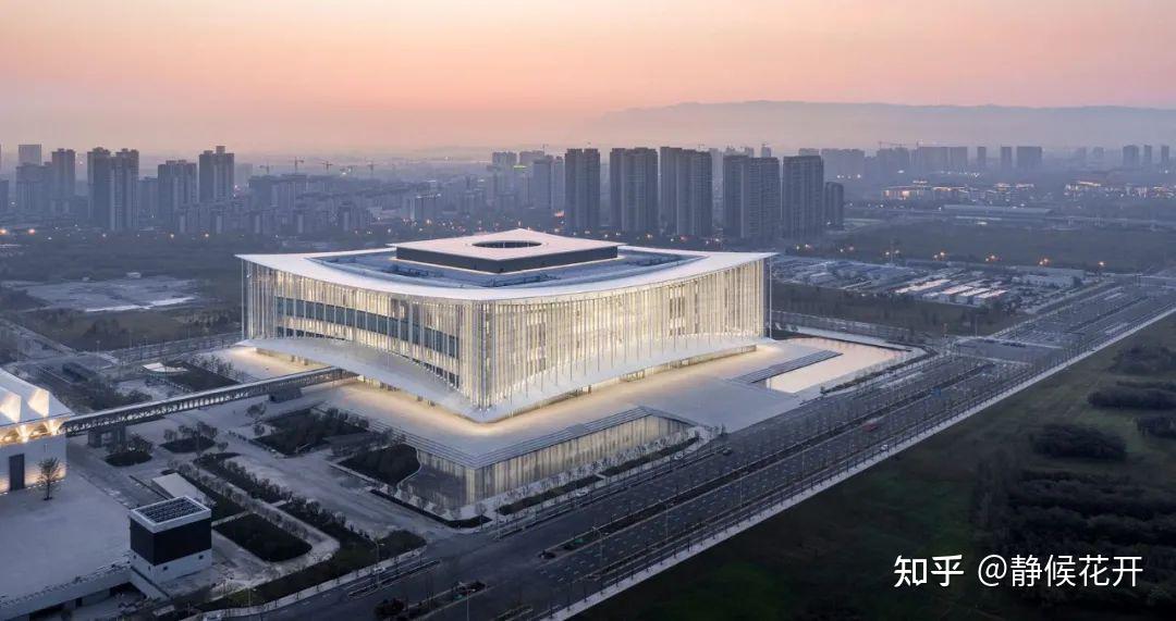 新丝绸之路的重要基石之一,在西安市东北部兴建的西安丝路国际展览