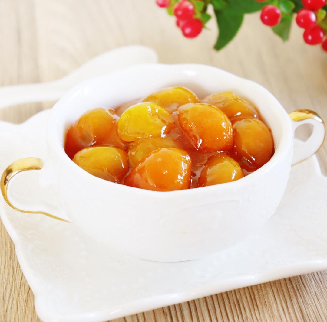 它在冬季盛产67熬成蜜饯泡水喝止咳化痰开胃消食还预防感冒