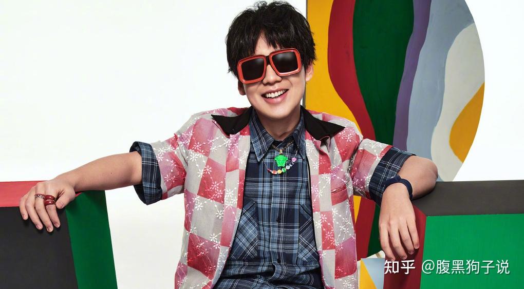 两度被拍与女子同行后,郭麒麟发文否认恋情,控诉隐私权被侵犯