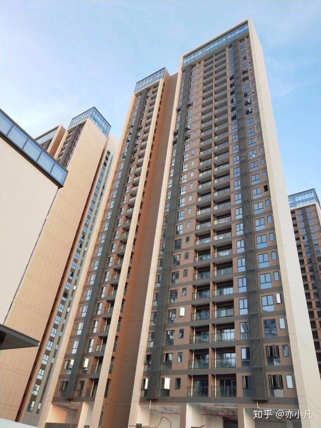 龙华观澜9栋大红本房价格二字开头商品房风格小区绿化特别好