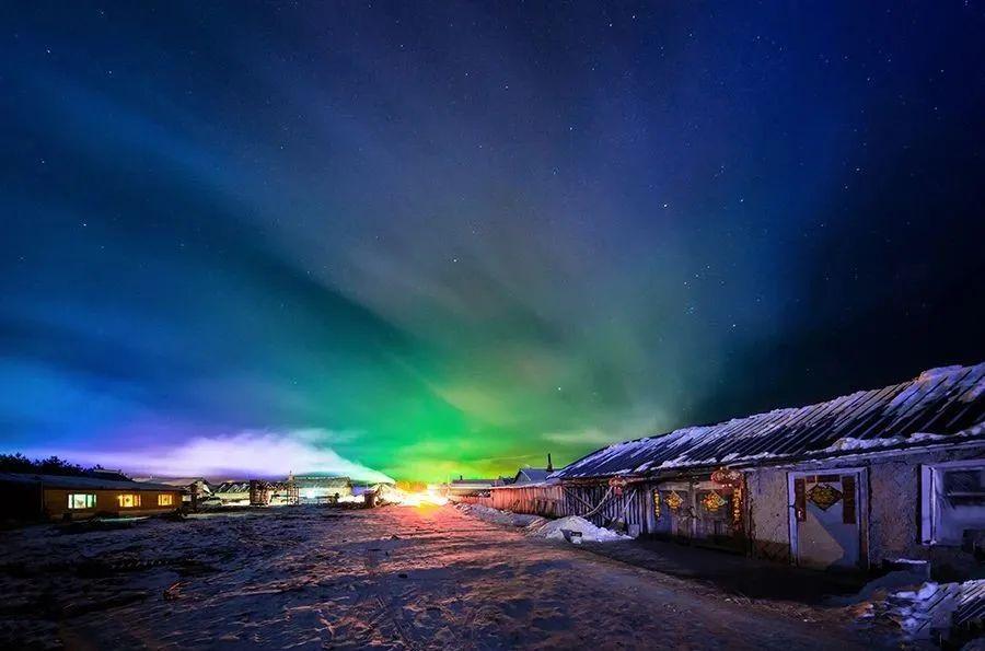 冬季旅行绝不能错过的美景乘坐雪国列车一路向北追极光
