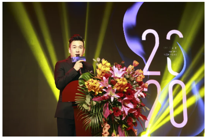 年会伊始,口袋牧场李浩涵董事长就代表公司,对全体员工的到来表示诚挚