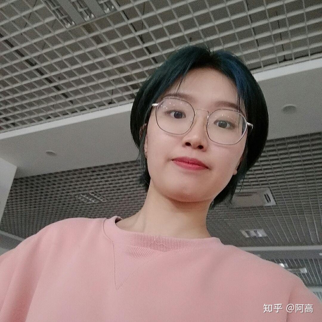 女生剪超短发中分的那种是什么感受